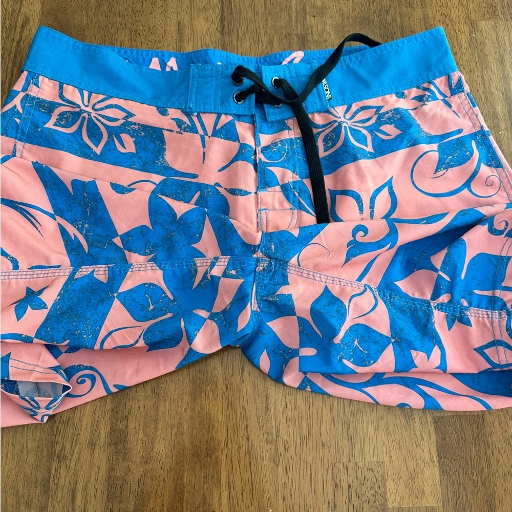 NWT Maui and Sons 4 Way Stretch Board Shorts SZ 34 Navy Banzai